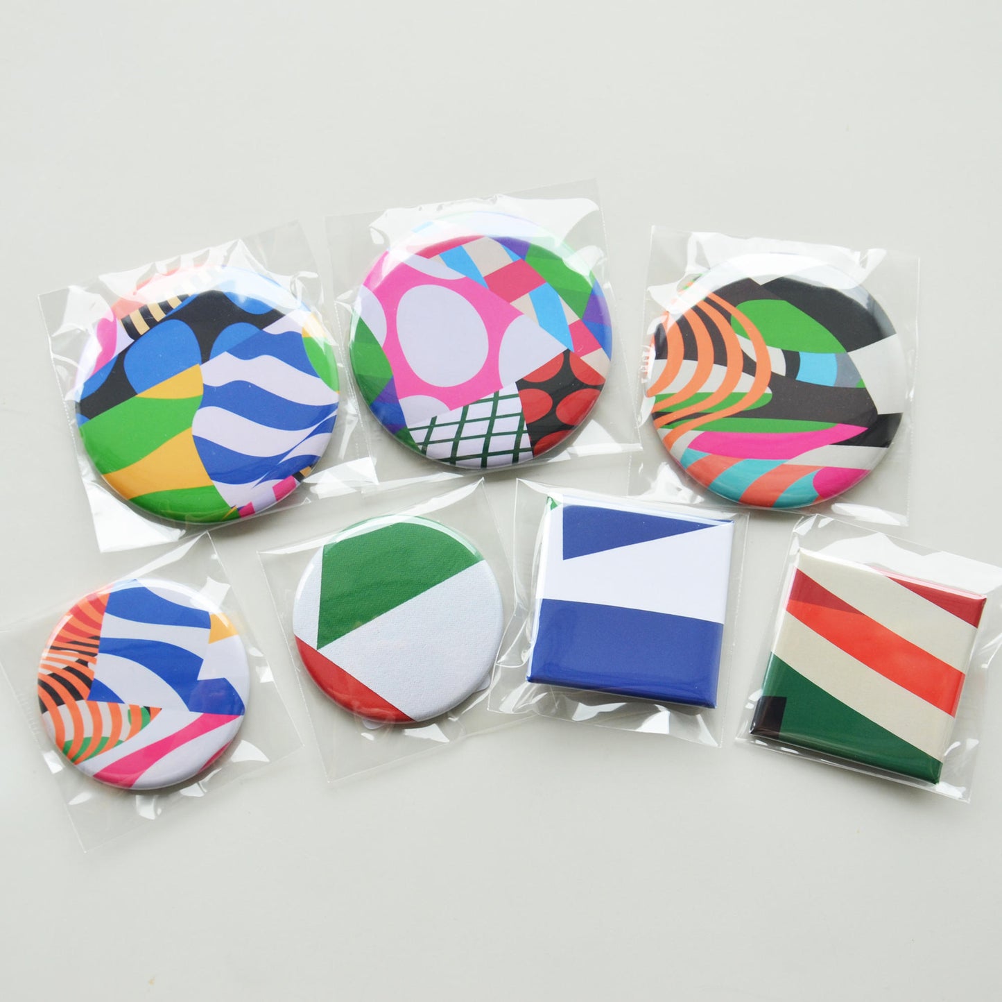 Shunsuke Imai / Skirt and Scene can badge E