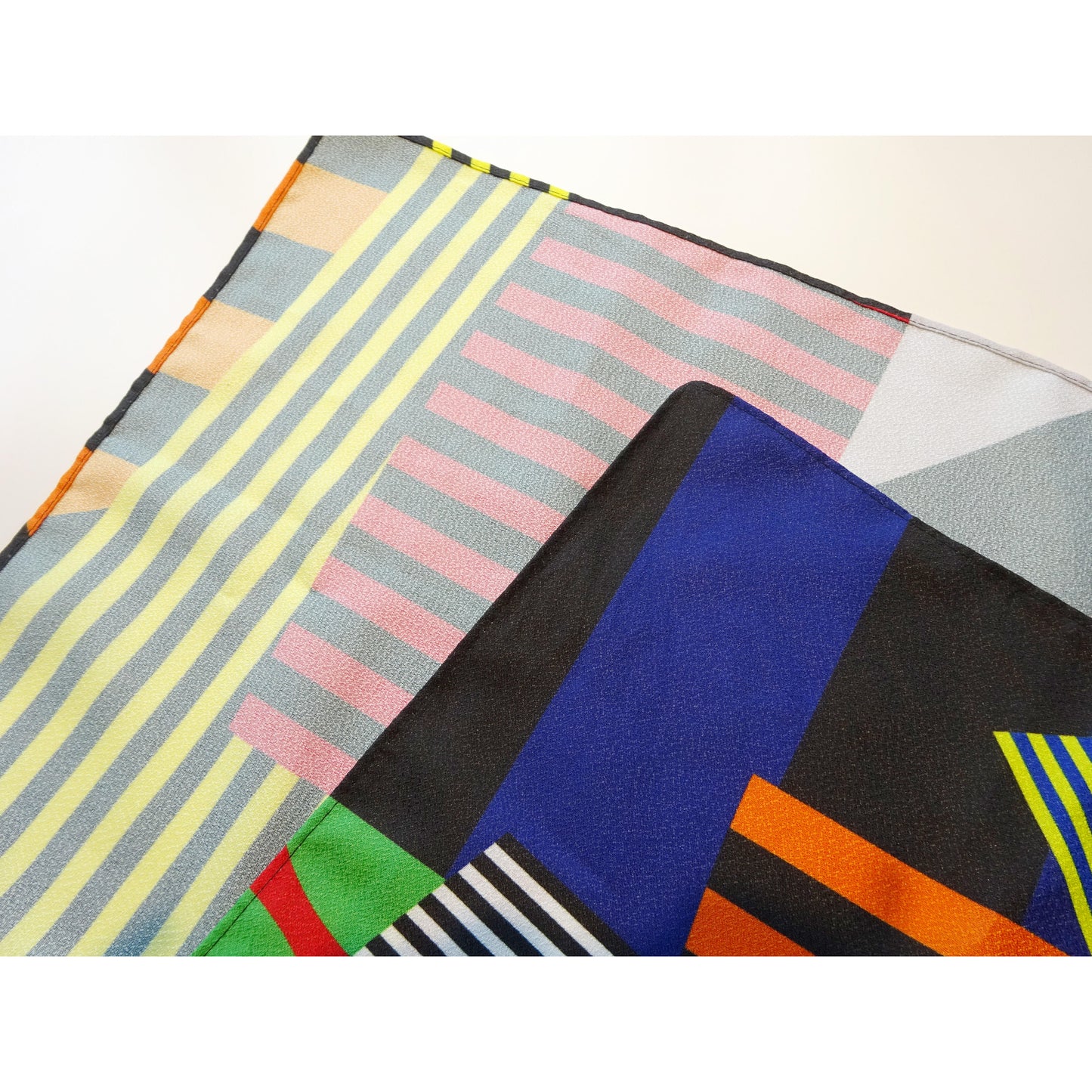 Shunsuke Imai / Skirt and Scene furoshiki