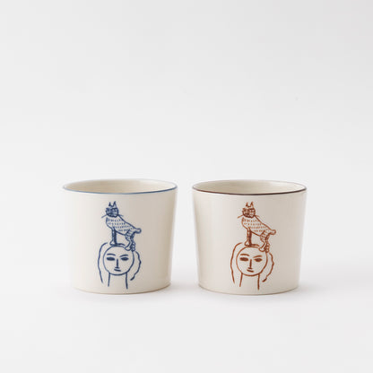 GENICHIRO INOKUMA CUP　(Cat sitting on a head) indigo
